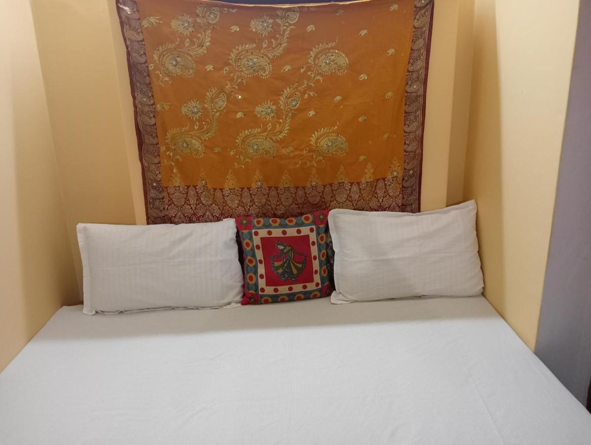 Shiva Inn Varanasi Exterior foto
