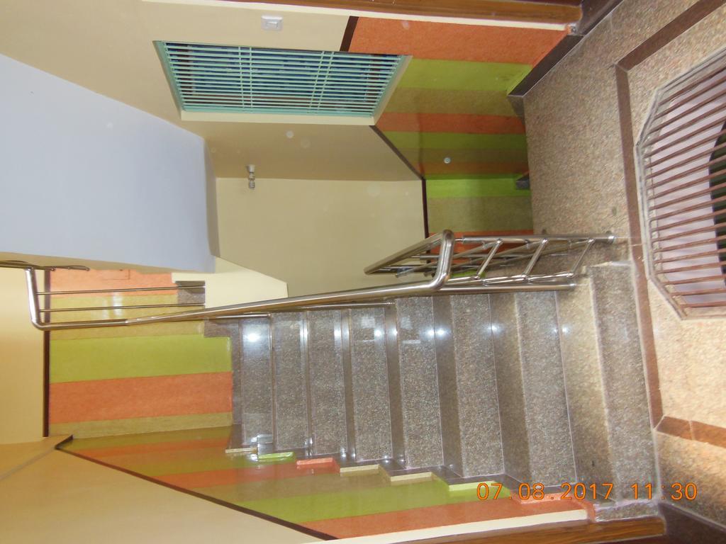 Shiva Inn Varanasi Exterior foto